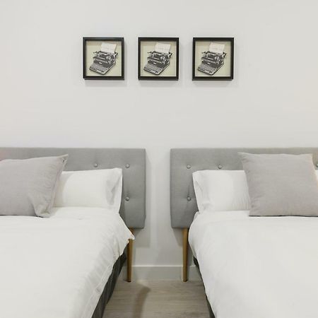 Charming Puerta de Toledo Apartment Madrid Bagian luar foto